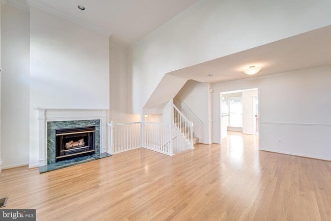 Building Photo - 4656 Kirkland Pl