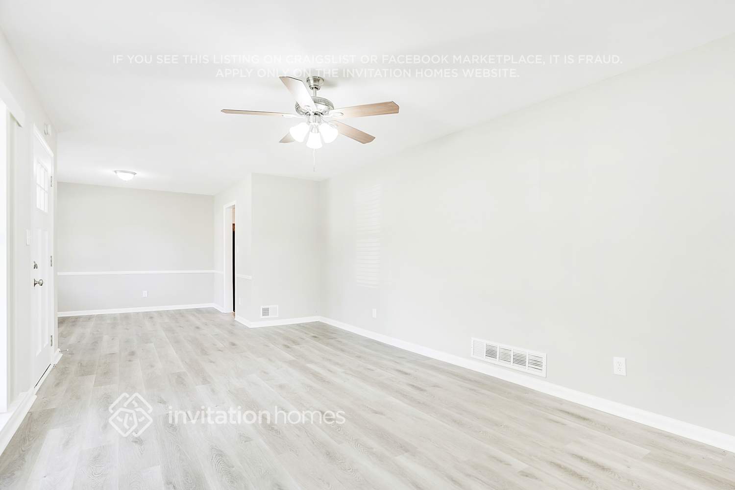 Building Photo - 2434 Shamrock Dr