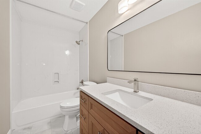 Building Photo - 1010 Valley Ranch Dr