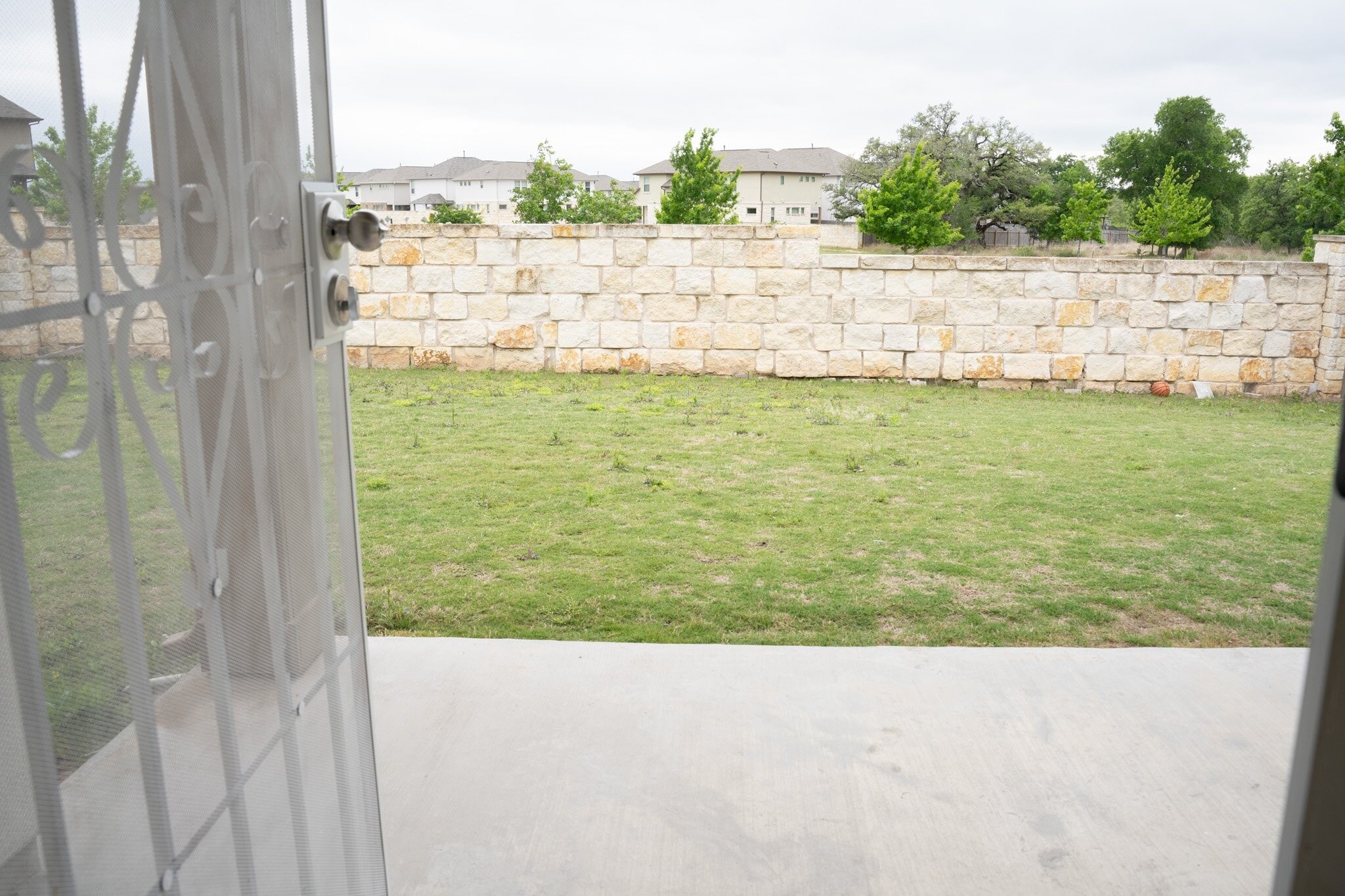 Building Photo - 532 Arrowhead Vine St