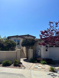Building Photo - Beautiful 3BD 3.5BA House in La Jolla
