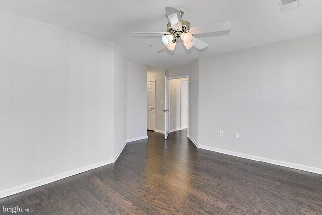 Building Photo - 5120 Grimm Dr