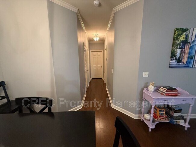 Building Photo - 1202 Grove Park Dr