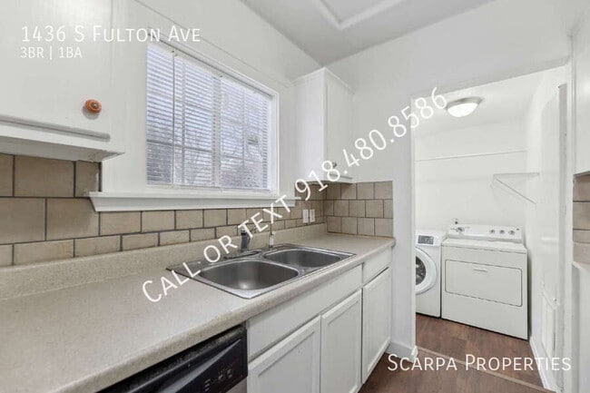 Building Photo - 1436 S Fulton Ave