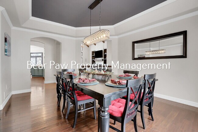 Building Photo - Stunning Home in the Ridge!!