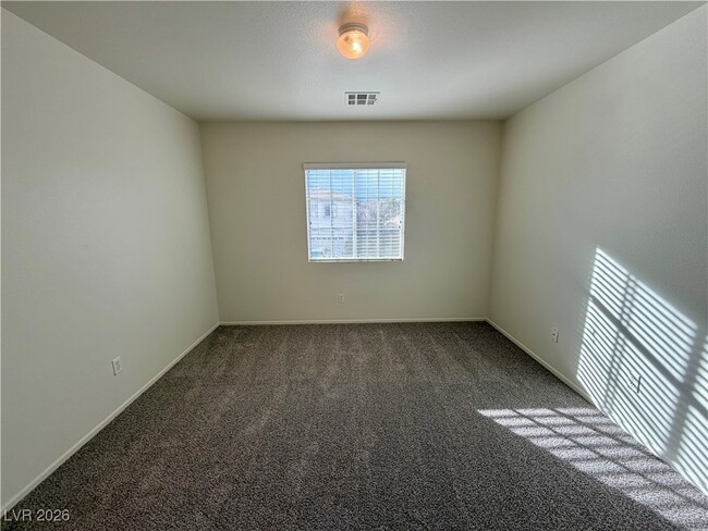 Building Photo - 8824 Rambling Rock Ct