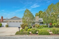 Building Photo - 1425 Arrow Wood Dr