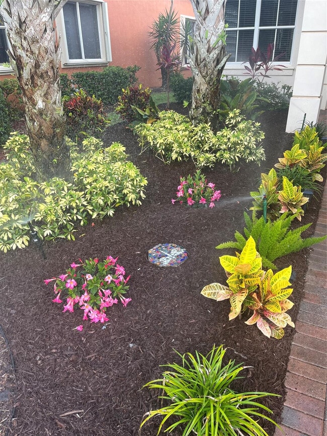 Building Photo - 12200 NW 77th Manor