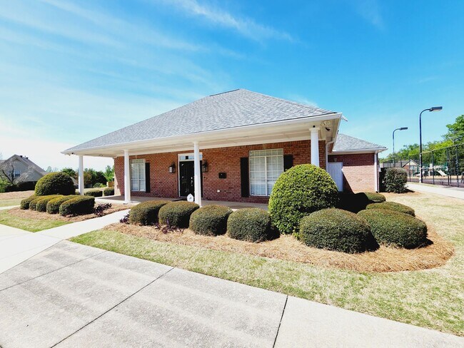 Building Photo - 446 Savannah Cove