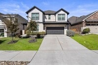 Building Photo - 3405 Charade Dr