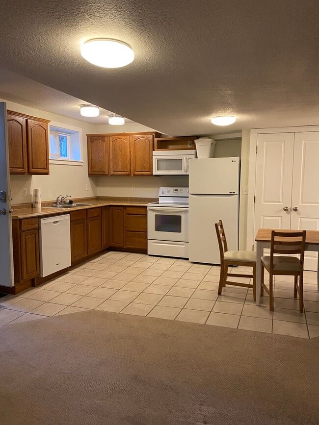 5lanm01 4621 NE 13th Ave Portland OR 97211 Apartment Finder