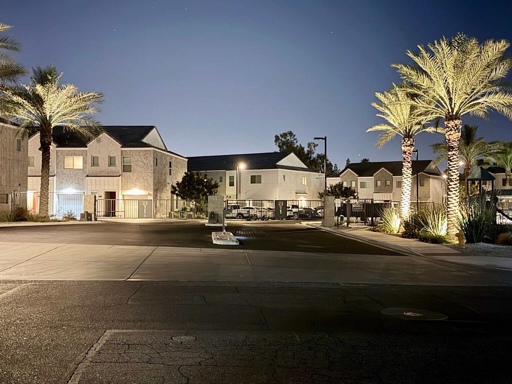 Building Photo - 8192 N 22nd Dr