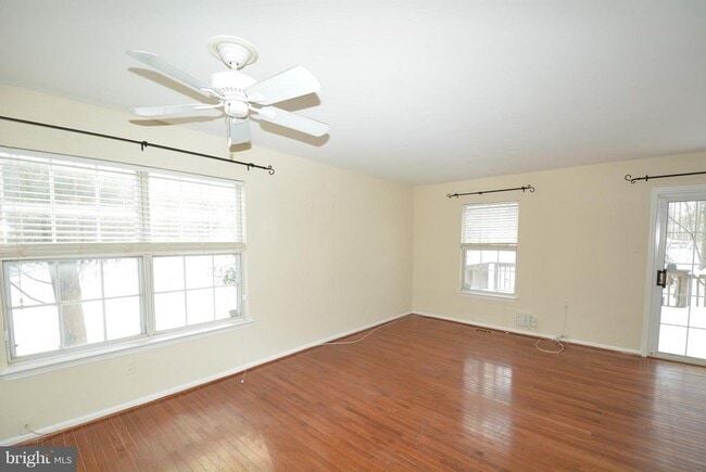 Building Photo - 10249 Quiet Pond Terrace