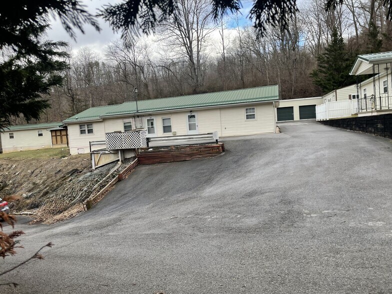 Building Photo - 149 Iced Ln