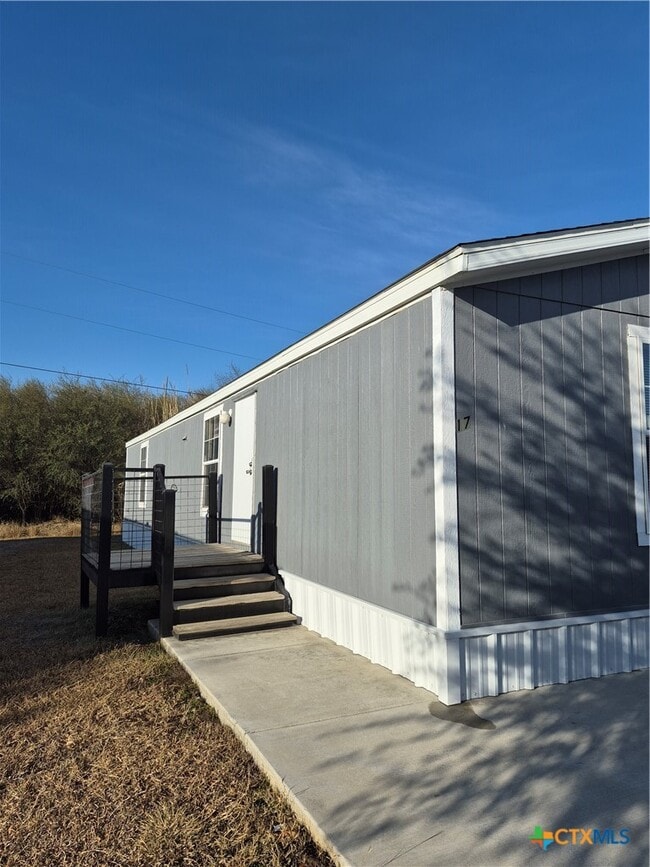 Building Photo - 1911 Wald Rd