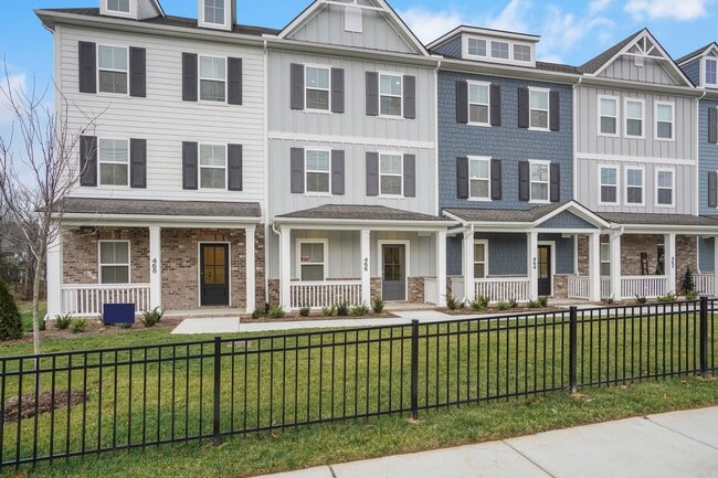 Building Photo - 466 Blair Rd