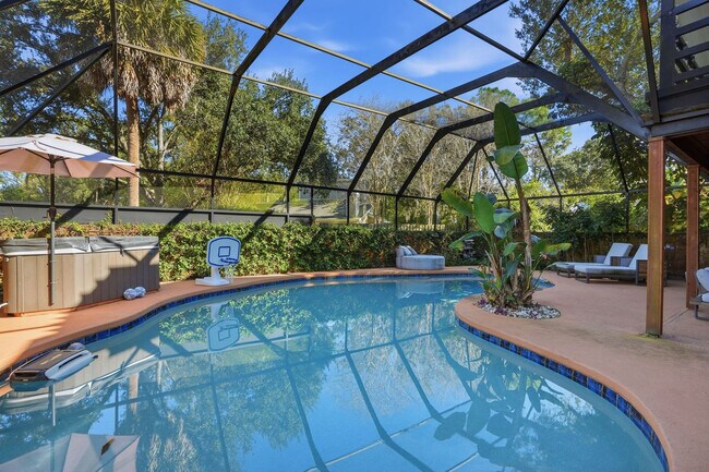 Building Photo - 13609 Heritage Way