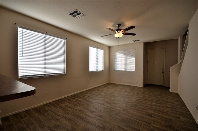Building Photo - 3660 E Temecula Way