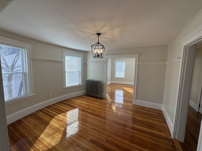 Dining Room - 119 Glendower Rd