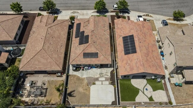 Building Photo - Beautiful Single-Story Home in the Prestig...