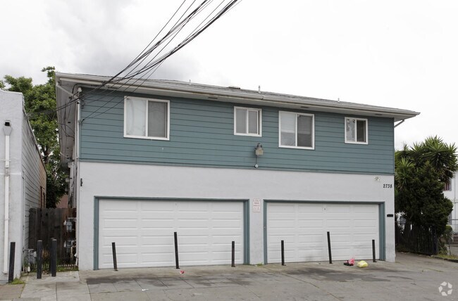 Building Photo - 2738 Havenscourt Blvd