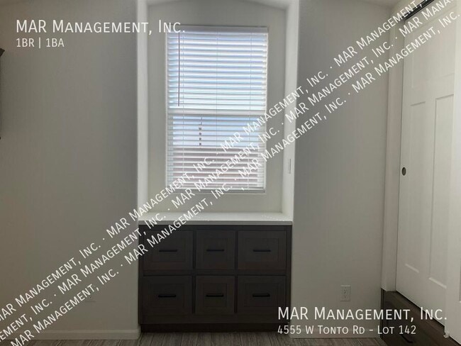 Building Photo - 4555 W Tonto Rd