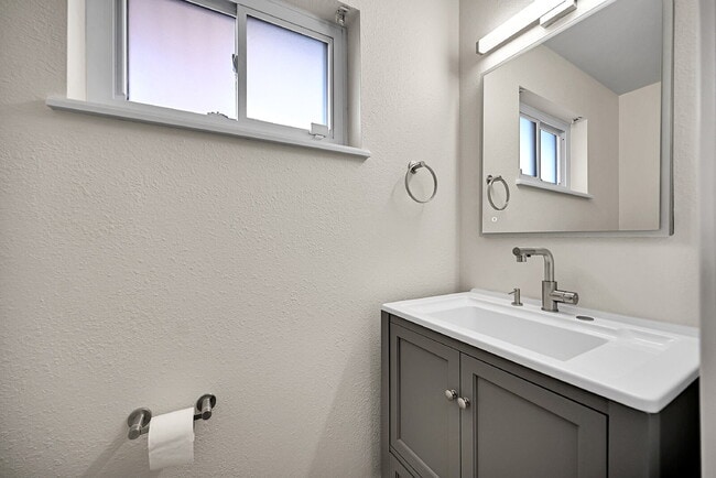 Building Photo - $3,895.95, $200 Off Cleaning Voucher, 4 Beds - 3 Baths, Single Family Home in Denver with 2-Car A...