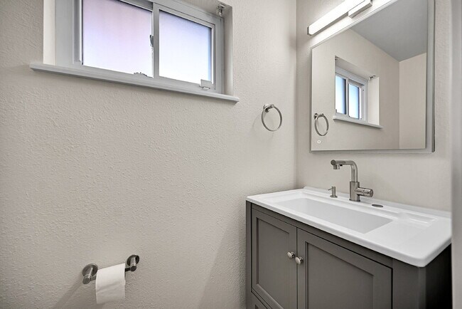 Building Photo - $3,995.95, $200 Off Cleaning Voucher, 4 Beds - 3 Baths, Single Family Home in Denver with 2-Car A...