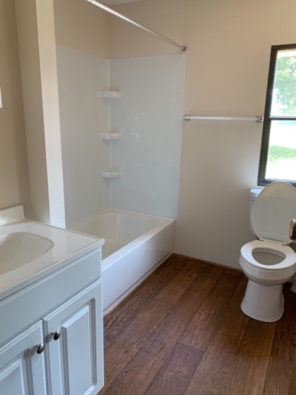 Building Photo - 299 Canal Trce