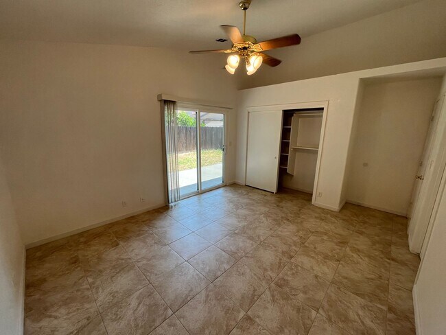 Building Photo - NE Visalia home coming soon