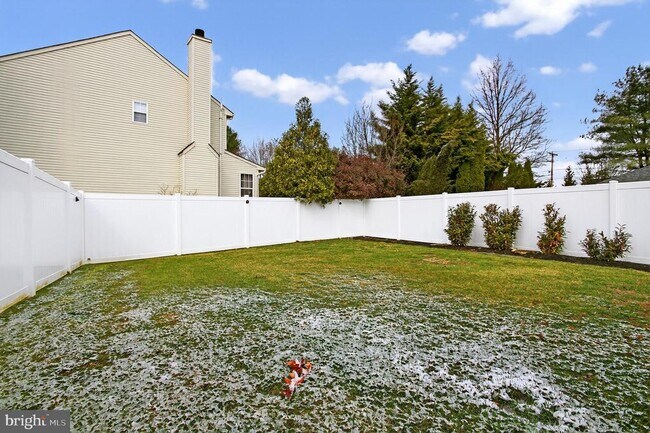 Building Photo - 2 Berwick Cir