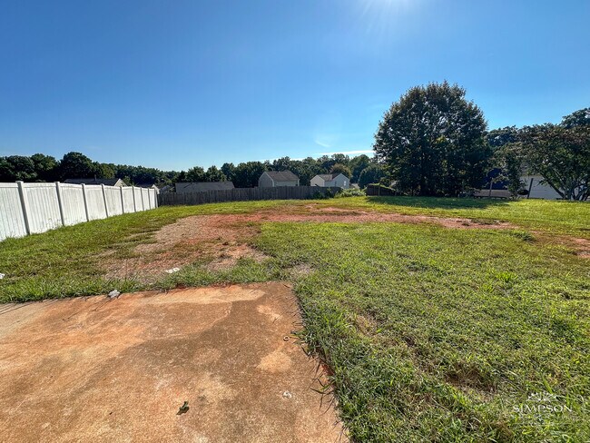 Building Photo - 7024 Davis Forest Ln