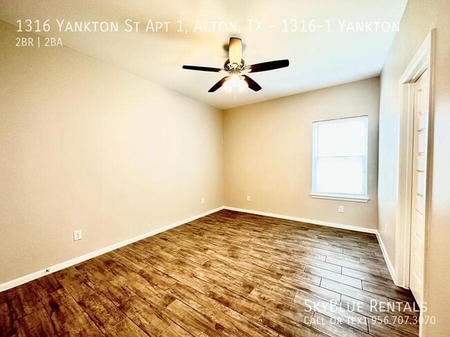 Building Photo - 1316 S Yankton St