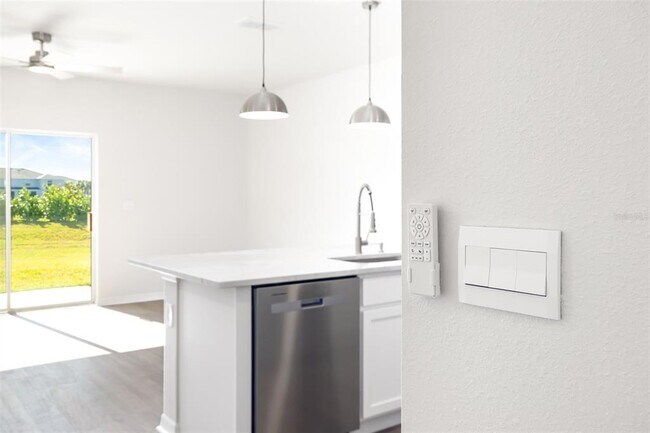 Building Photo - 17436 Haysack Ter