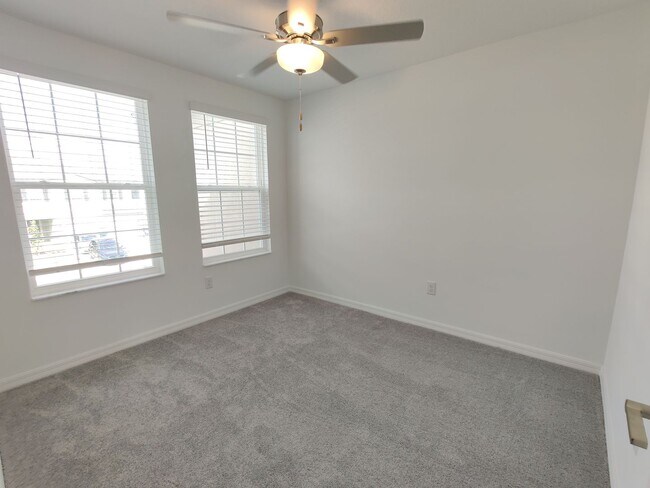 Building Photo - 32094 Powderpuff Mimosa Dr