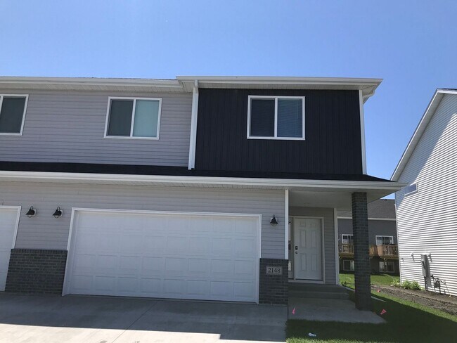 Building Photo - 2148 Allison Ln W