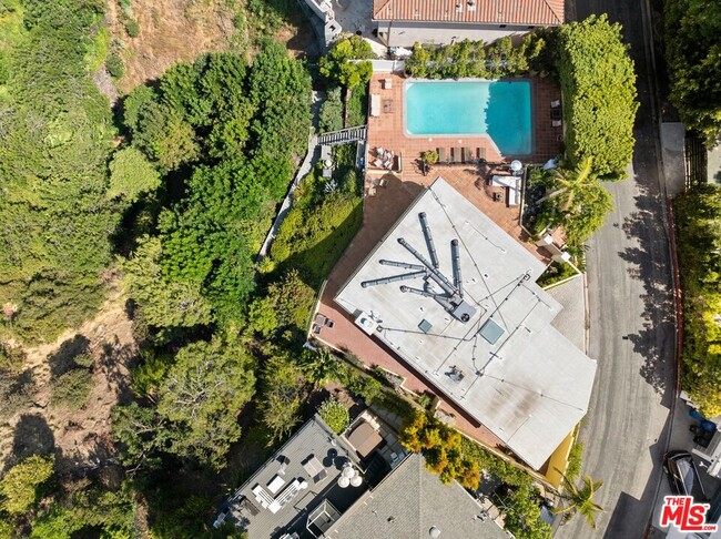Building Photo - 1244 Stradella Rd