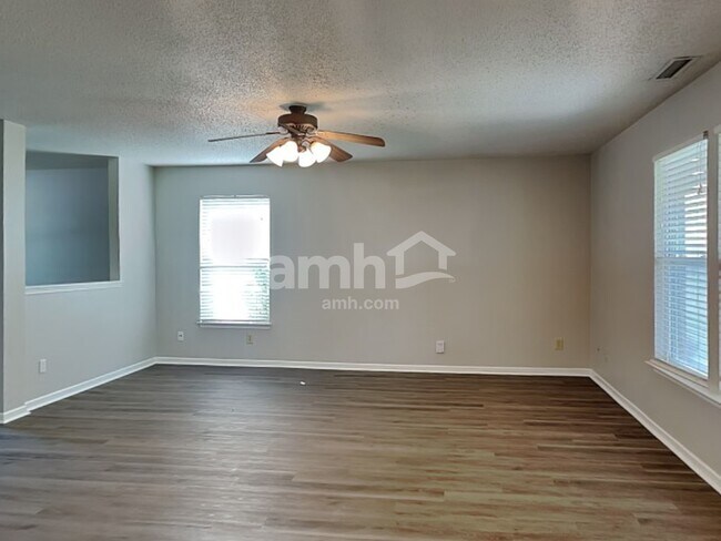 Building Photo - 14414 Refreshing Garden Ln