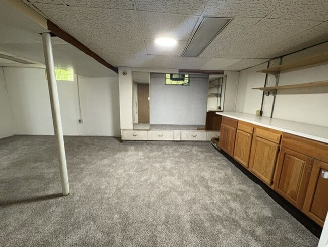 Building Photo - Updated 3-Bedroom Akron Home with Finished Basement & Large Detached Garage