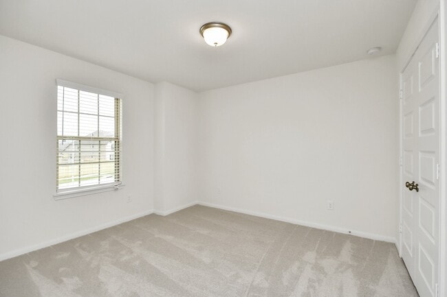 Building Photo - 2431 WAYBREAD Ln