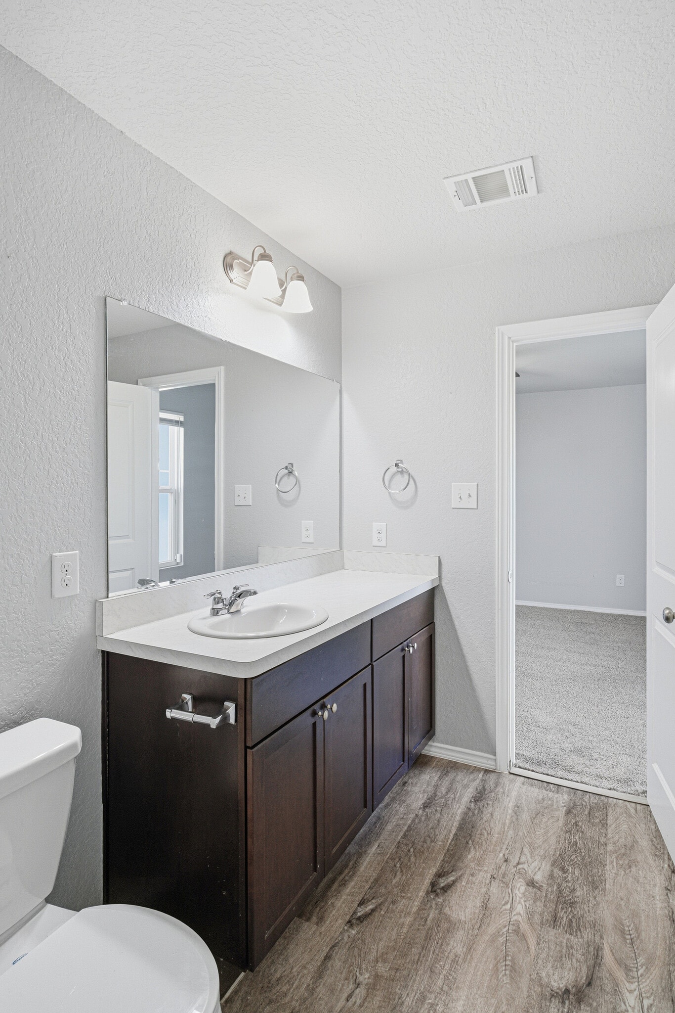 Building Photo - 8519 Cassia Cv