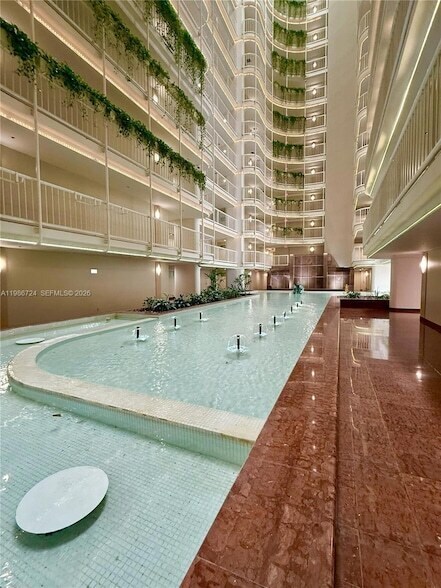 Building Photo - 1717 N Bayshore Dr