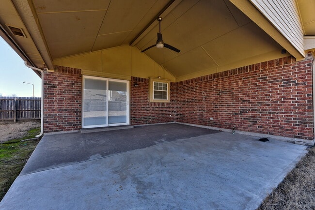 Building Photo - 2908 Astor Dr