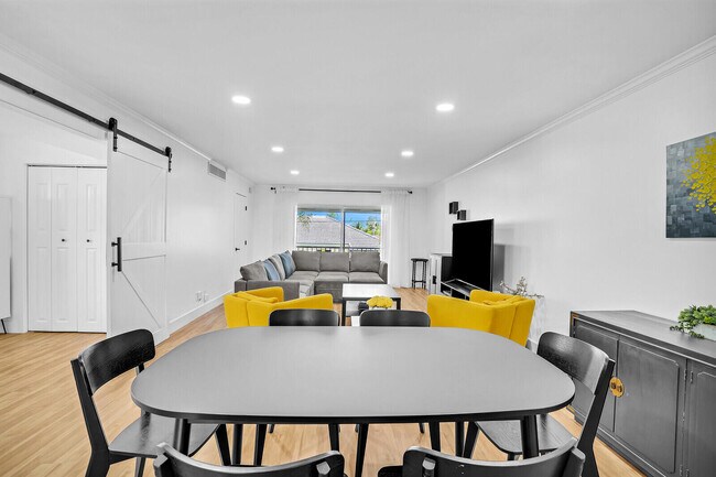 Building Photo - 1210 Sugar Sands Blvd