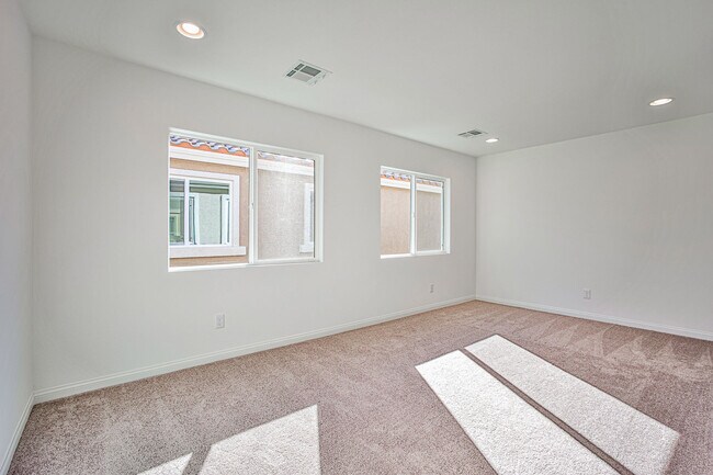 Building Photo - 7771 Bright Ldg St