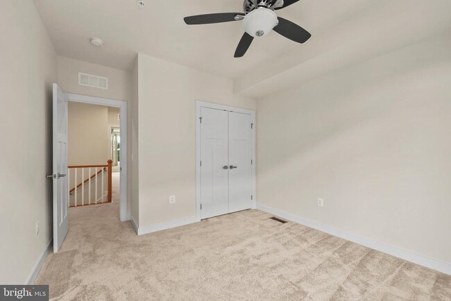 Building Photo - 1733 Dunnington Pl