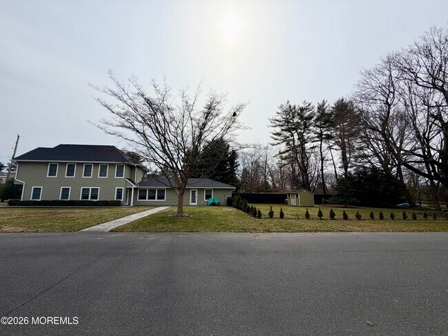 Building Photo - 41 Brookwillow Ave