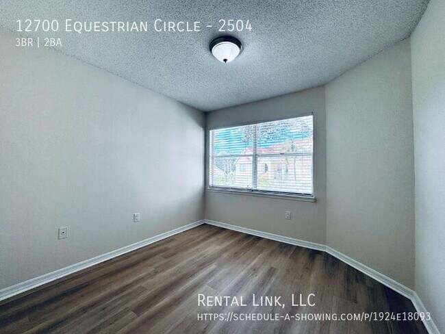 Building Photo - 12700 Equestrian Cir
