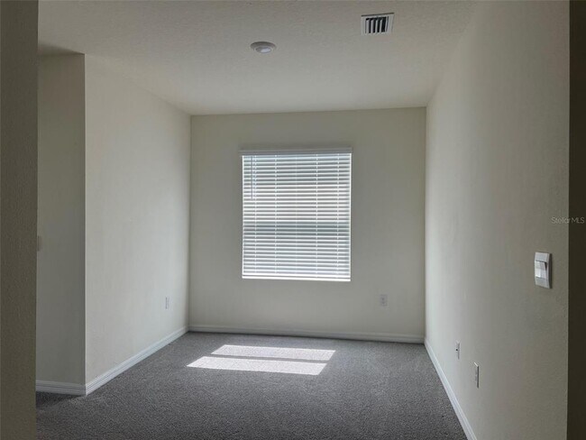 Building Photo - 32978 Tulip Petal Ln
