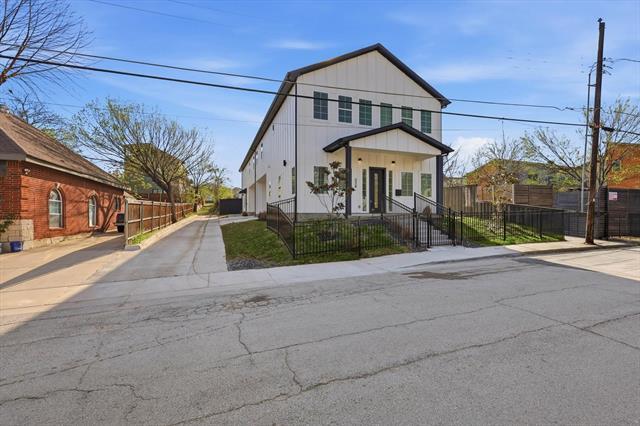 Building Photo - 324 N Patton Ave